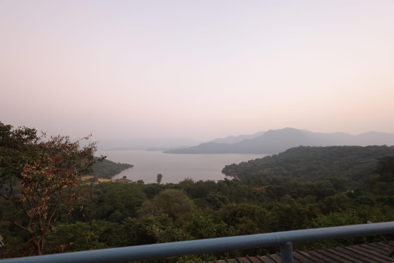 Nisarg Farm Mulshi Bed & Breakfast Exterior foto